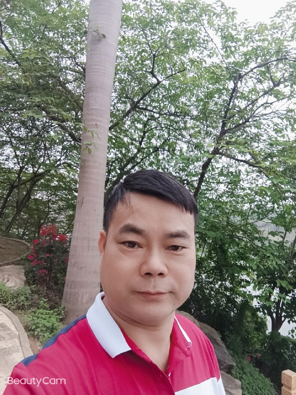 悲伤的温柔的第一张照片--南宁残疾人相亲网